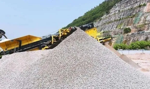 <b>建筑用砂含泥量過高影響混凝土性能！用這3個(gè)方法，有效降低65%的含泥量！</b>