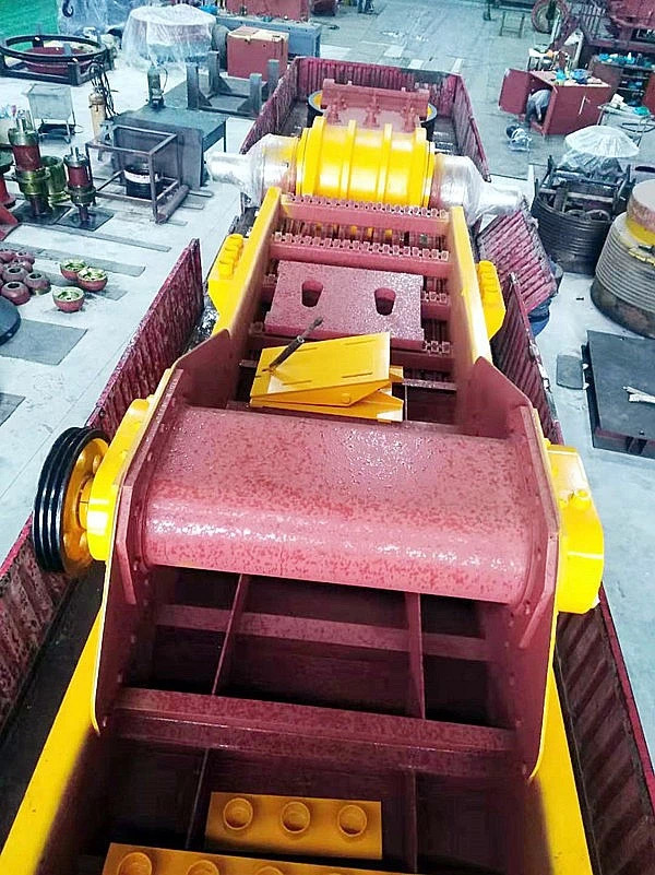 振動給料機裝車完畢